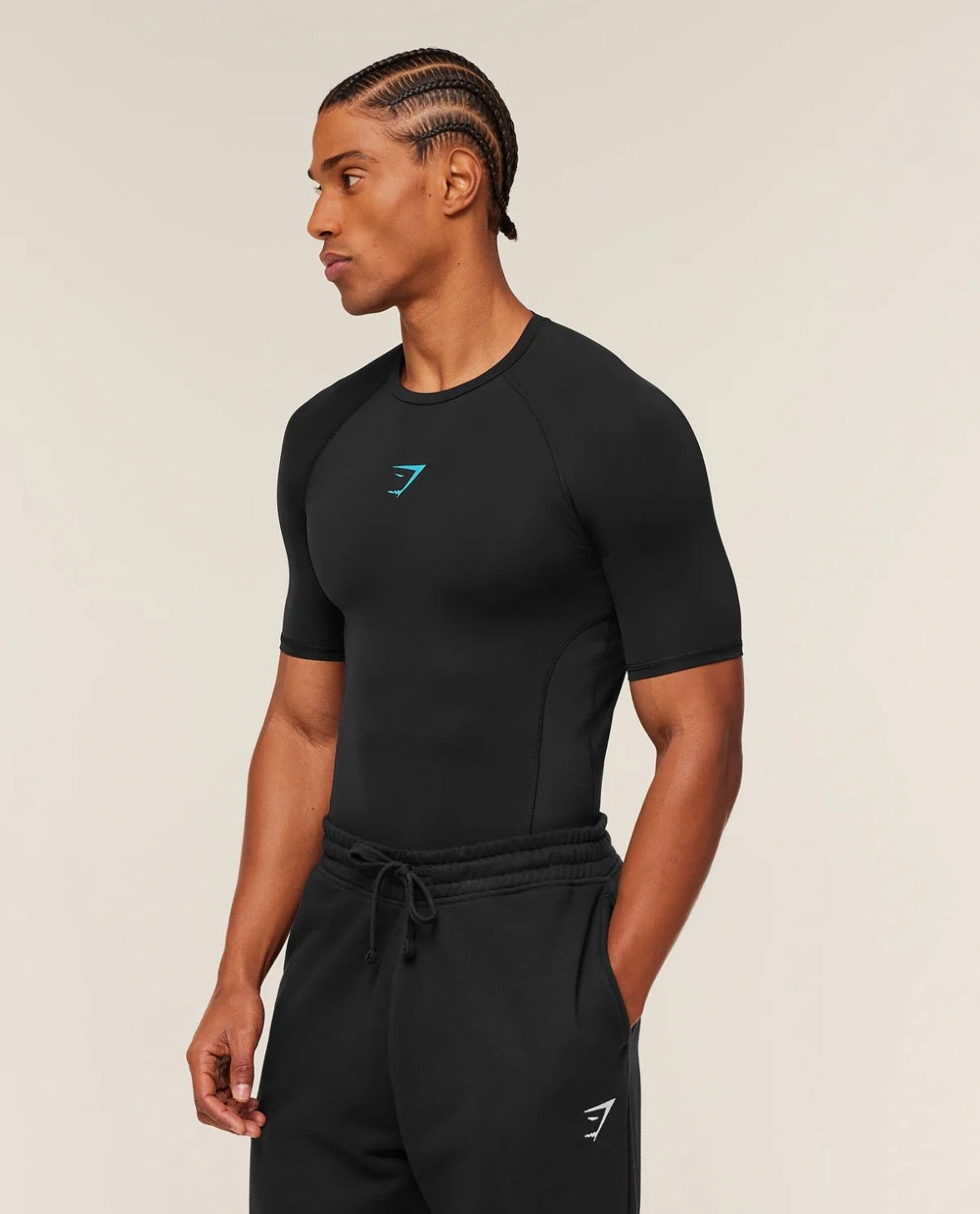 GYMSHARK ELEMENTAL BASELAYER ONYX COLOR